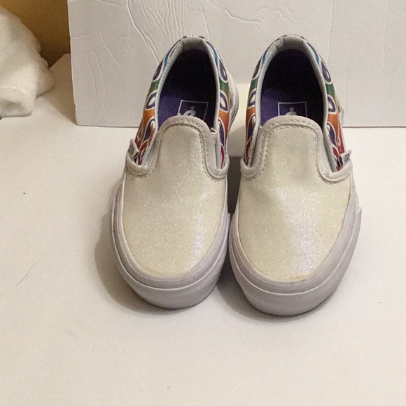 Vans Kids Iridescent glittery off white with rainbow flames sz 10.5 shoes - Picture 4 of 4